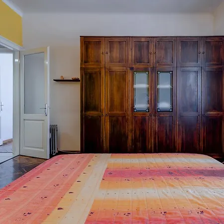 Lana Apartment Split